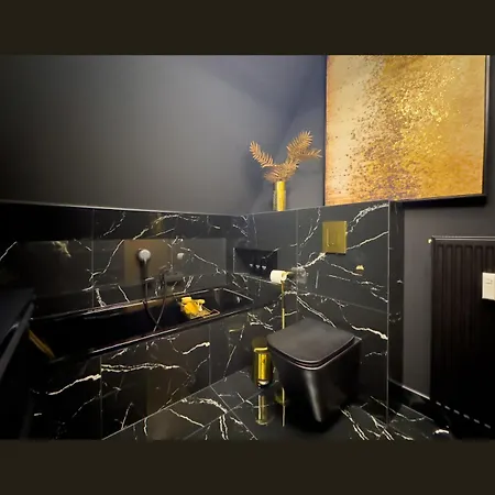 Noir No 7 Holzminden